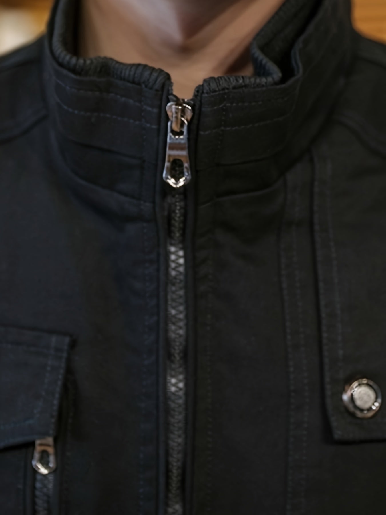 100% Cotton Men’s Solid Stand Collar Zip Up Denim Jackets With Multiple Pockets Design For Outdoor Casual Daily Wear, Spring And Fall